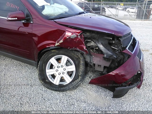 1GNKRGED0BJ154103 - 2011 CHEVROLET TRAVERSE LT MAROON photo 6