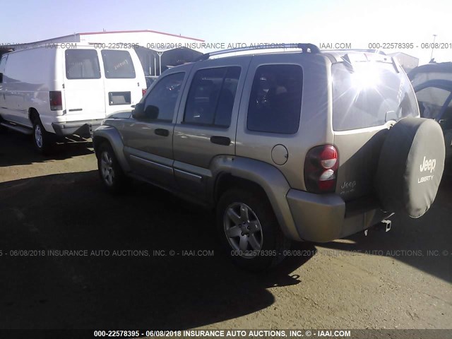 1J4GL58K35W590704 - 2005 JEEP LIBERTY LIMITED GOLD photo 3