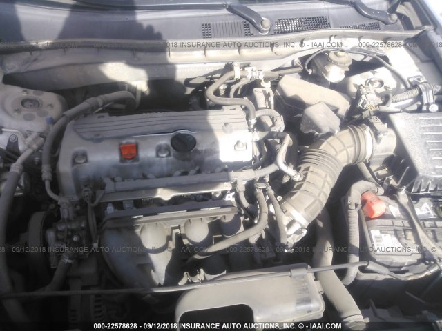 1HGCP2F40AA186778 - 2010 HONDA ACCORD LXP SILVER photo 10