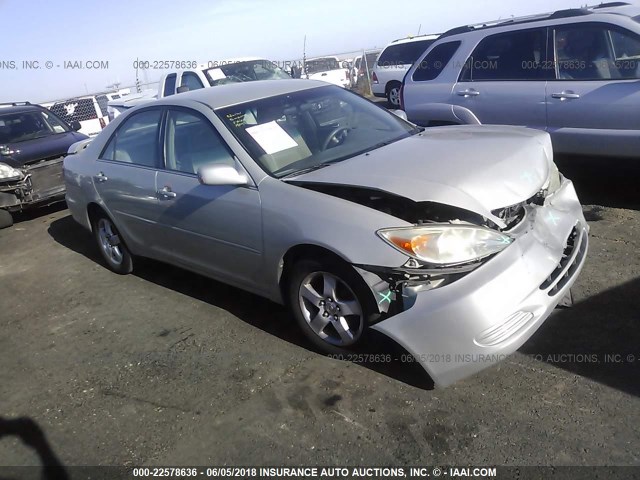 4T1BE32K84U931785 - 2004 TOYOTA CAMRY LE/XLE/SE ვერცხლისფერი ფოტო 1