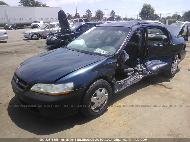 1HGCF8644YA090748 - 2000 HONDA ACCORD DX Dark Blue photo 2