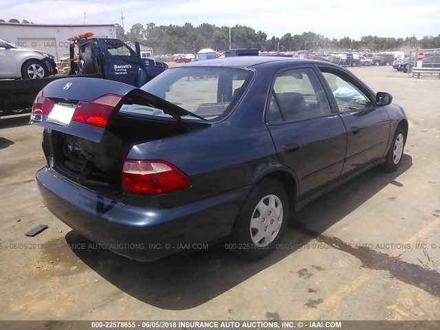 1HGCF8644YA090748 - 2000 HONDA ACCORD DX Dark Blue photo 4