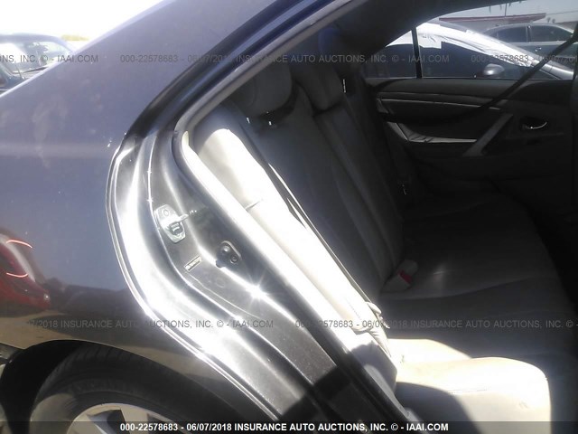 JTNBK46K773019555 - 2007 TOYOTA CAMRY NEW GENERAT LE/XLE/SE GRAY photo 8