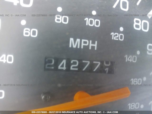 JT4RN81P4S5204549 - 1995 TOYOTA PICKUP 1/2 TON SHORT WHLBSE DX WHITE photo 7