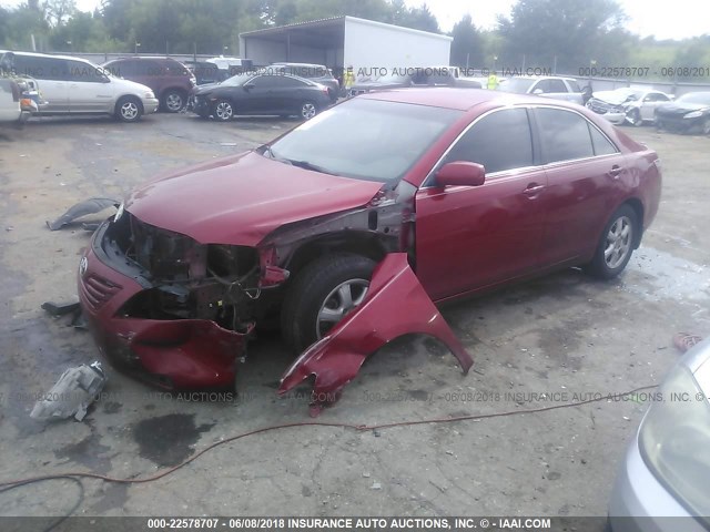 4T1BE46K27U065649 - 2007 TOYOTA CAMRY NEW GENERAT CE/LE/XLE/SE RED photo 2