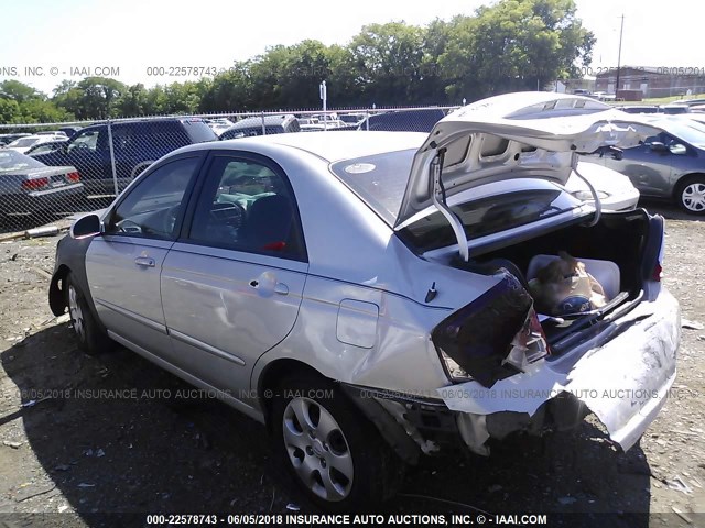 KNAFE221395627799 - 2009 KIA SPECTRA EX/LX/SX SILVER photo 3