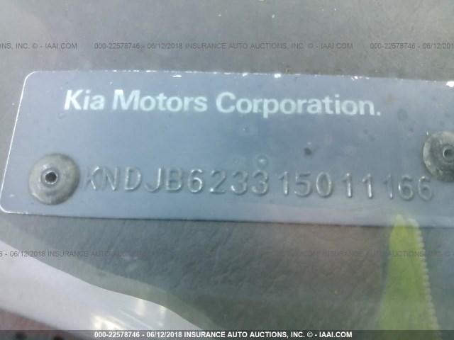 KNDJB623315011166 - 2001 KIA SPORTAGE WHITE photo 9