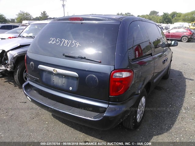 1A4GJ45R57B207213 - 2007 CHRYSLER TOWN & COUNTRY LX Dark Blue photo 4