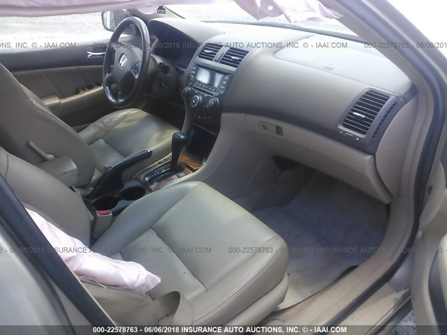 JHMCN364X5C004748 - 2005 HONDA ACCORD HYBRID GRAY photo 5