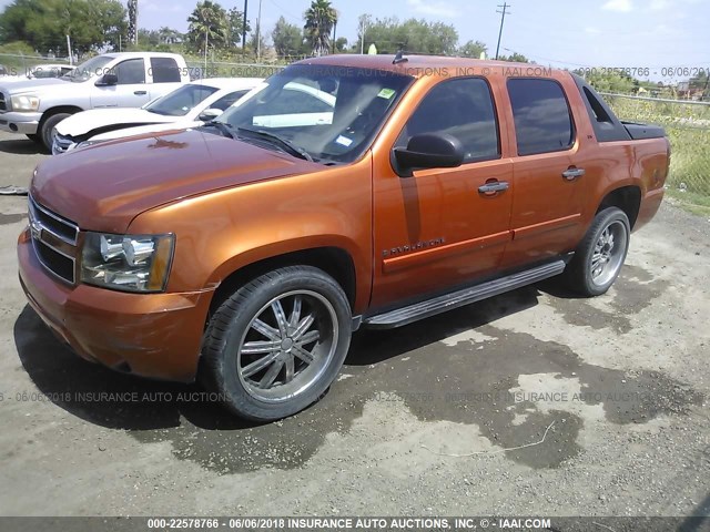 3GNEC12047G182640 - 2007 CHEVROLET AVALANCHE C1500 ORANGE photo 2