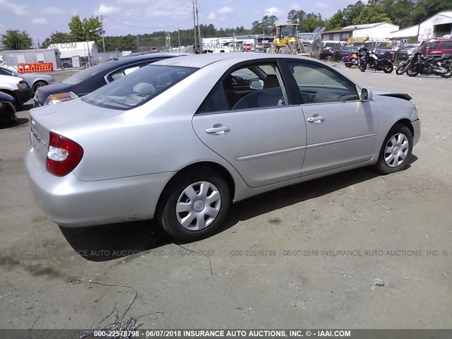 4T1BE30K73U712883 - 2003 TOYOTA CAMRY LE/XLE/SE 银色 照片 4