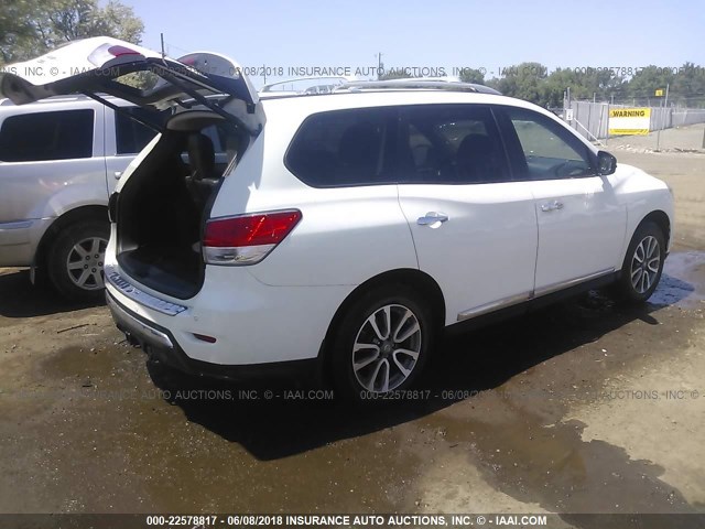 5N1AR2MM9DC634068 - 2013 NISSAN PATHFINDER S/SV/SL/PLATINUM WHITE photo 4