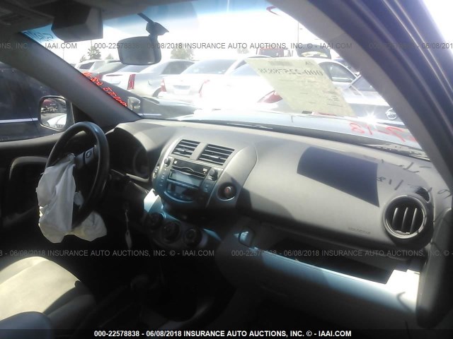 JTMBF4DV0A5027272 - 2010 TOYOTA RAV4 BLUE photo 5