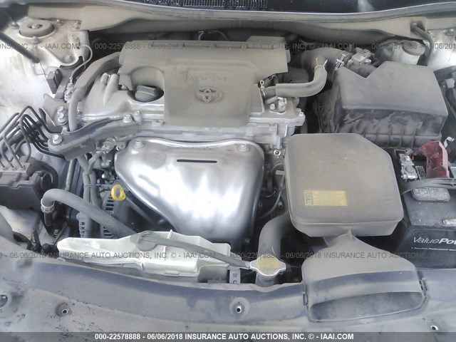 4T1BF1FK8CU137394 - 2012 TOYOTA CAMRY SE/LE/XLE WHITE photo 10