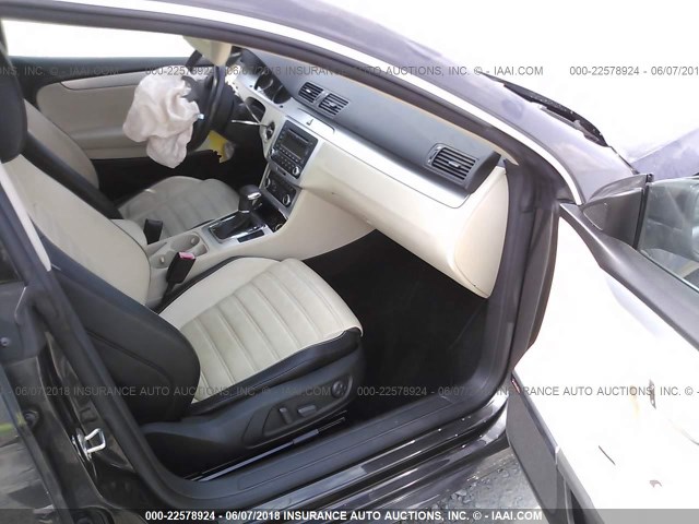 WVWHL73C39E533033 - 2009 VOLKSWAGEN CC LUXURY GRAY photo 5