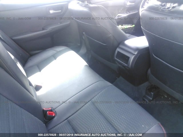 4T1BF1FKXFU065764 - 2015 TOYOTA CAMRY LE/XLE/SE/XSE BLACK photo 8