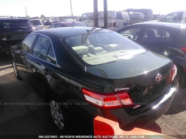 4T1BF3EK2AU530642 - 2010 TOYOTA CAMRY SE/LE/XLE GREEN photo 3