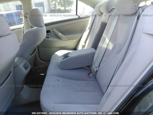 4T1BF3EK9AU076048 - 2010 TOYOTA CAMRY SE/LE/XLE შავი ფოტო 8