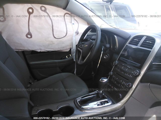 1G11B5SA3DF182791 - 2013 CHEVROLET MALIBU LS SILVER photo 5