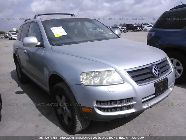 WVGBC77L34D049597 - 2004 VOLKSWAGEN TOUAREG 3.2 SILVER photo 1