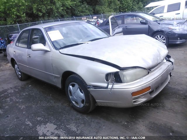 4T1BG12K0TU656474 - 1996 TOYOTA CAMRY DX/LE/XLE GOLD photo 1