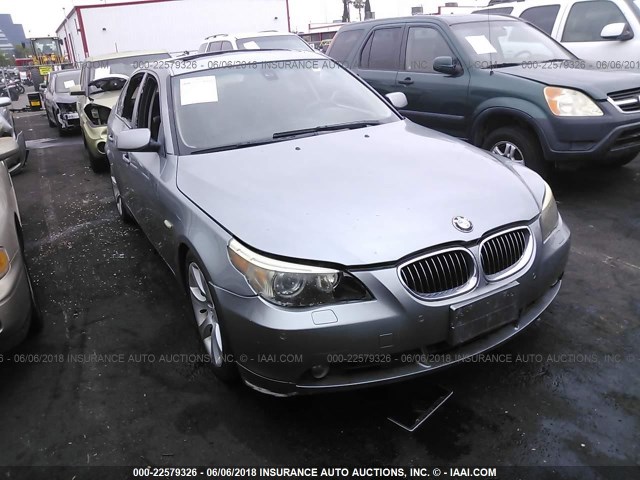 WBANB33515CN65787 - 2005 BMW 545 I SILVER photo 1