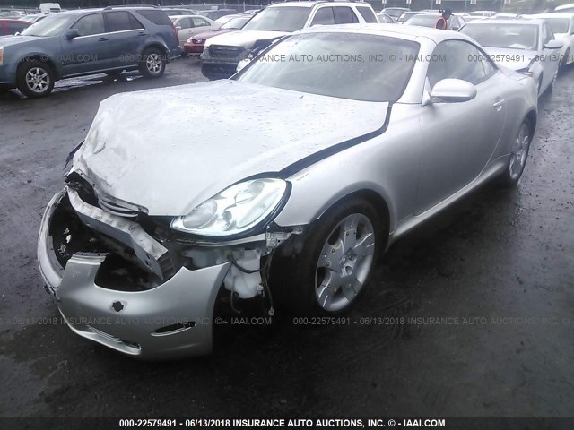 JTHFN48Y650065602 - 2005 LEXUS SC 430 SILVER photo 2