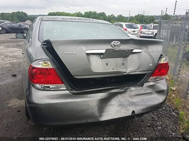 4T1BF30K95U611859 - 2005 TOYOTA CAMRY LE/XLE/SE ვერცხლისფერი ფოტო 6