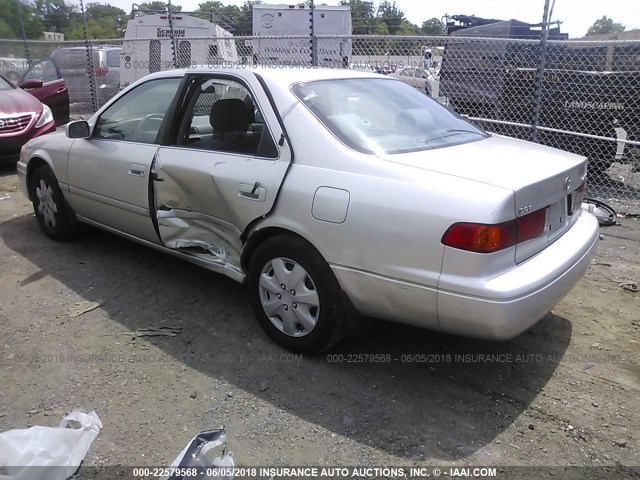 JT2BG22K5Y0511707 - 2000 TOYOTA CAMRY CE/LE/XLE 银色 照片 3