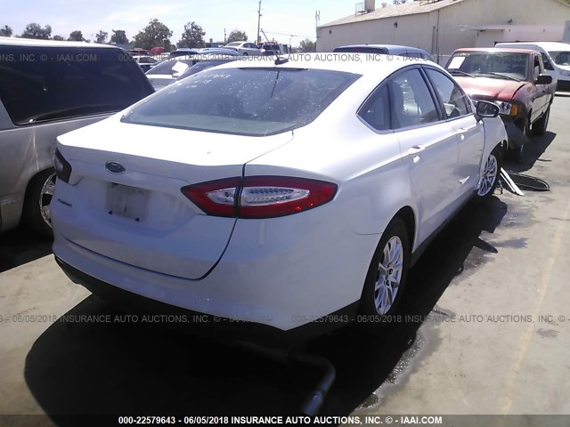 3FA6P0G73GR134753 - 2016 FORD FUSION S WHITE photo 4