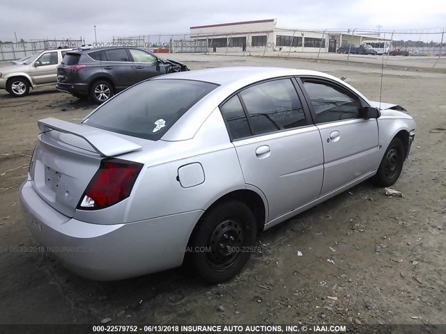 1G8AJ52FX5Z111281 - 2005 SATURN ION LEVEL 2 SILVER photo 4