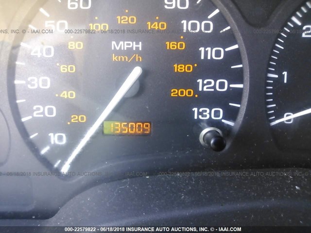 1G8ZY12762Z163518 - 2002 SATURN SC2 RED photo 7