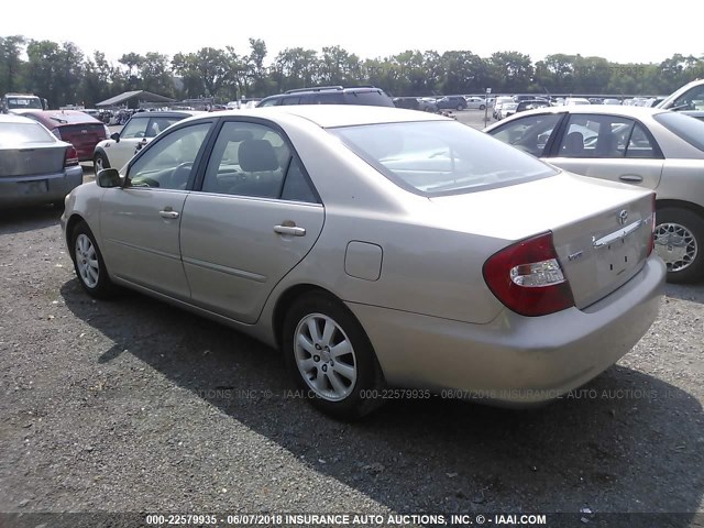 4T1BE32K64U899225 - 2004 TOYOTA CAMRY LE/XLE/SE თაფლისფერი ფოტო 3