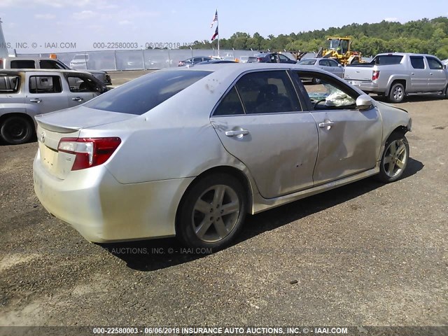 4T1BF1FK4CU103274 - 2012 TOYOTA CAMRY SE/LE/XLE ვერცხლისფერი ფოტო 4