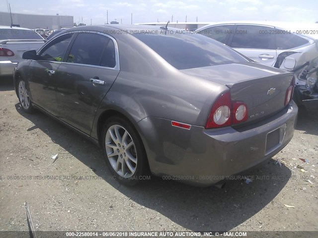 1G1ZE5E16BF367923 - 2011 CHEVROLET MALIBU LTZ 棕色 照片 3