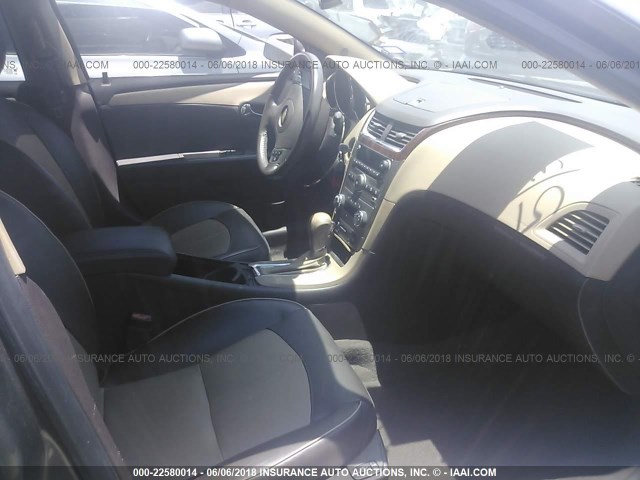 1G1ZE5E16BF367923 - 2011 CHEVROLET MALIBU LTZ 棕色 照片 5
