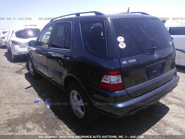 4JGAB57E03A436760 - 2003 MERCEDES-BENZ ML 350 BLUE photo 3