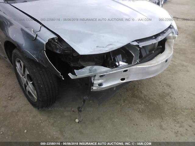 1G8AZ52F85Z164456 - 2005 SATURN ION LEVEL 2 GRAY photo 6