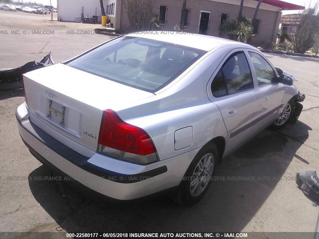 YV1RS61T632263934 - 2003 VOLVO S60 Gümüş fotoğraf 4
