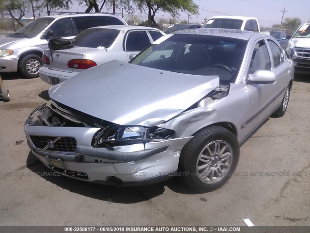 YV1RS61T632263934 - 2003 VOLVO S60 SILVER photo 6