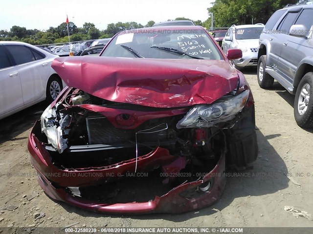 4T1BF3EK5AU095163 - 2010 TOYOTA CAMRY SE/LE/XLE წითელი ფოტო 6