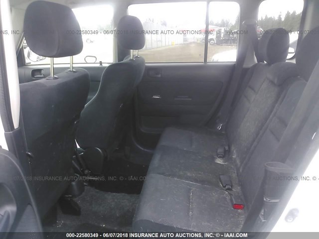 JTLKT324564069354 - 2006 TOYOTA SCION XB WHITE photo 8
