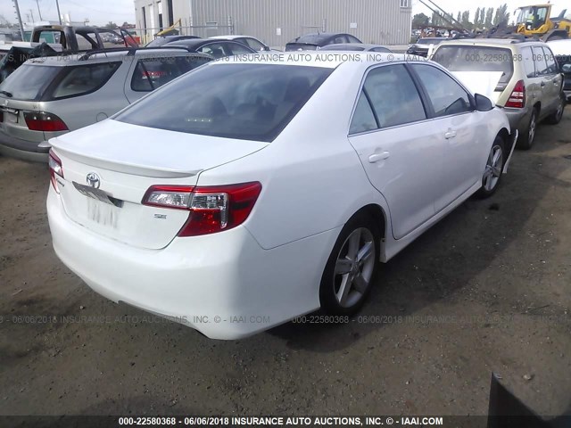 4T1BF1FKXCU134318 - 2012 TOYOTA CAMRY SE/LE/XLE 白色 照片 4