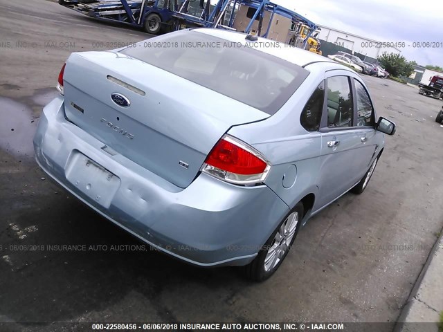 1FAHP35N68W268800 - 2008 FORD FOCUS SE/SEL/SES Light Blue photo 4