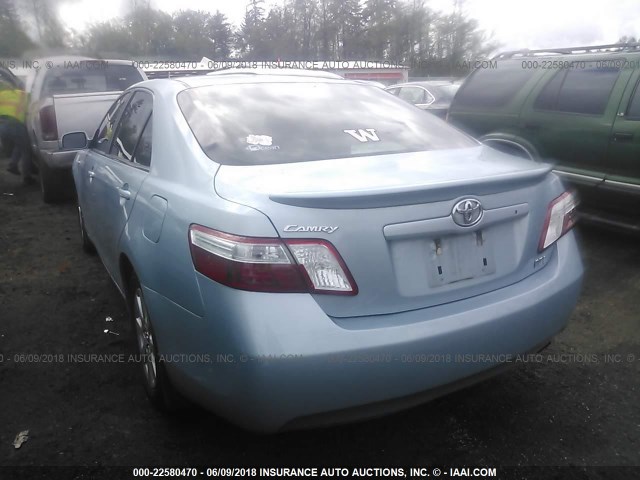 4T1BB46K68U040408 - 2008 TOYOTA CAMRY HYBRID Light Blue photo 3