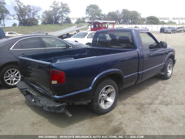 1GCCS14W228153673 - 2002 CHEVROLET S TRUCK S10 BLUE photo 4