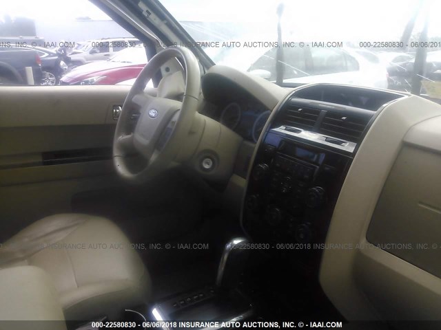 1FMCU94168KB24696 - 2008 FORD ESCAPE LIMITED WHITE photo 5