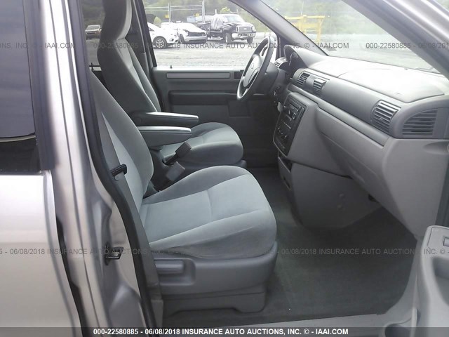 2FMDA51666BA24241 - 2006 FORD FREESTAR SE SILVER photo 5