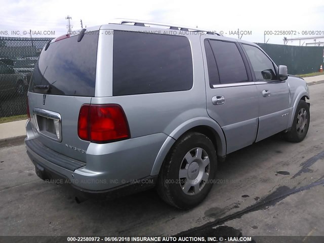 5LMFU28566LJ23506 - 2006 LINCOLN NAVIGATOR GRAY photo 4
