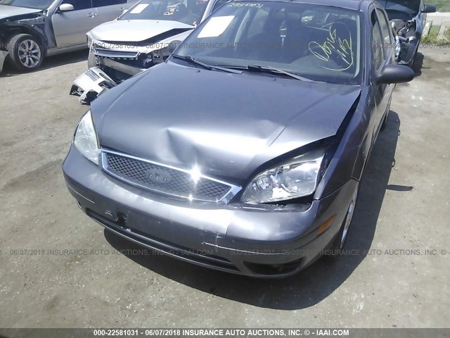 1FAHP37N47W334739 - 2007 FORD FOCUS ZX5/S/SE/SES GRAY photo 6